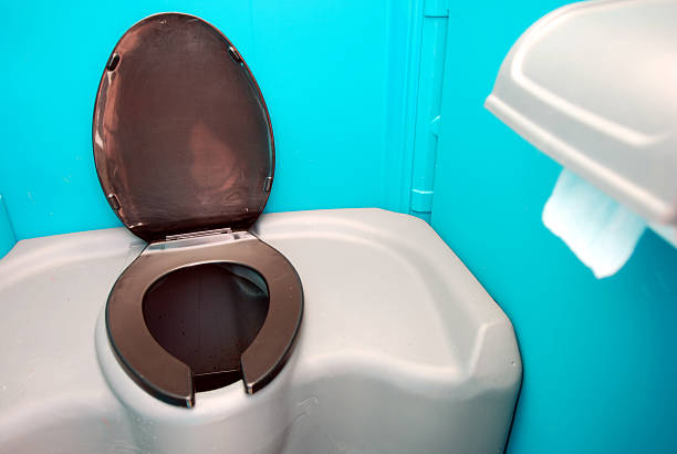 Best High-end porta potty rental  in Clanton, AL
